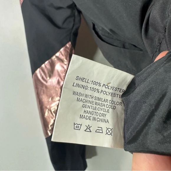 Zyia Active Wear Metallic Pink Block Windbreaker Jacket - Picture 8 of 8